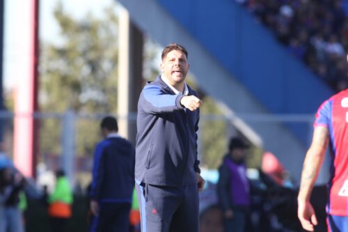 Ayude: entre los conflictos salariales en San Lorenzo y el cruce de octavos en Santiago