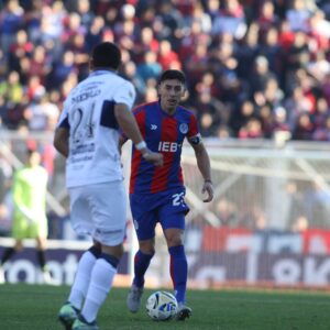 ¿Hay oferta de Boca por Gastón Hernández?