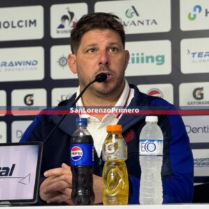 Ayude analizó la victoria de San Lorenzo e hizo un curioso pedido para su capitán