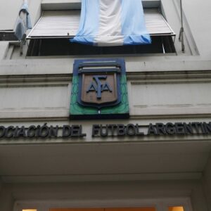 ¿Qué medidas disciplinarias pueden caer sobre San Lorenzo si no acata el pedido de AFA?