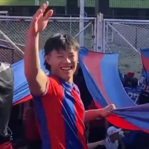 El japonés que enloqueció en la popular de San Lorenzo