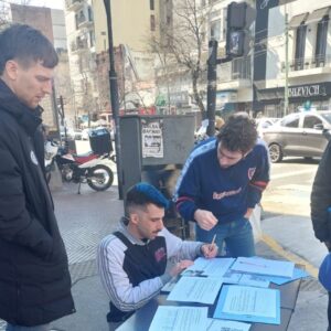Se juntaron más de 500 firmas para llevar el caso Moretti a la Asamblea del club