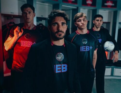 El revisionismo de camisetas negras de San Lorenzo
