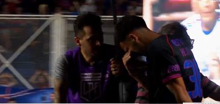 Preocupación por la lesión del Pitu Herrera y el desconsuelo del defensor