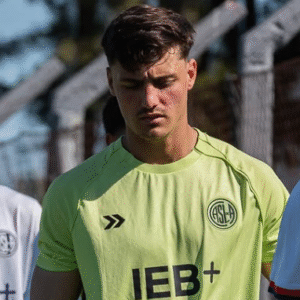 Un juvenil con futuro incierto en el Ciclón