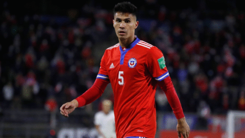 San Lorenzo inició conversaciones por otro mediocampista