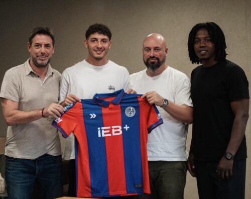 Firmaron los cuatro refuerzos que faltaban