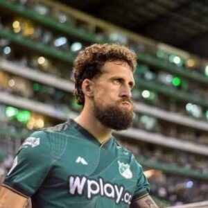 San Lorenzo cerró la llegada de un defensor central uruguayo