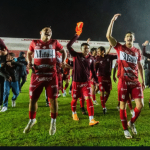 San Lorenzo ofertó por un jugador y otro equipo se mete en medio
