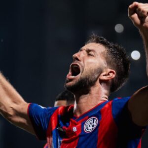 Vietto: “Tratamos de aislarnos de la situación y enfocarnos solamente en el fútbol”