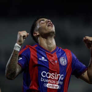 Facundo Gulli: “Es un orgullo llevar la camiseta número 10 de San Lorenzo”