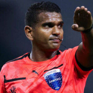 Arbitraje confirmado para el cruce entre San Lorenzo y Santos en Brasil