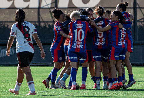 Las Santitas vencieron a River y son punteras