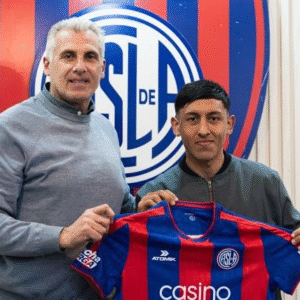 Román Baigorria: el juvenil que firmó su primer contrato con San Lorenzo