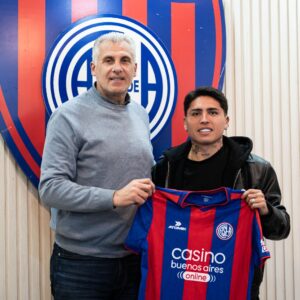 Facundo Farías fue presentado como refuerzo de San Lorenzo