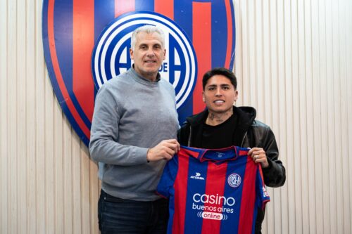 Facundo Farías fue presentado como refuerzo de San Lorenzo