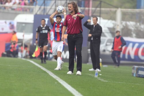 Insúa habló de la derrota ante Boca y apuntó a mejorar la parte física de los jugadores de San Lorenzo