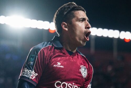 Cuello habló tras su gol en San Lorenzo: “Estamos en deuda con la gente”