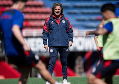 El once que probó Insúa pensando en Independiente