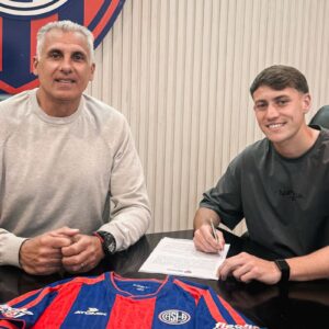 El juvenil que renovó con San Lorenzo hasta 2028