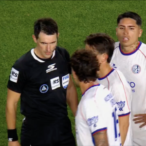 San Lorenzo ganó pero con polémica arbitral